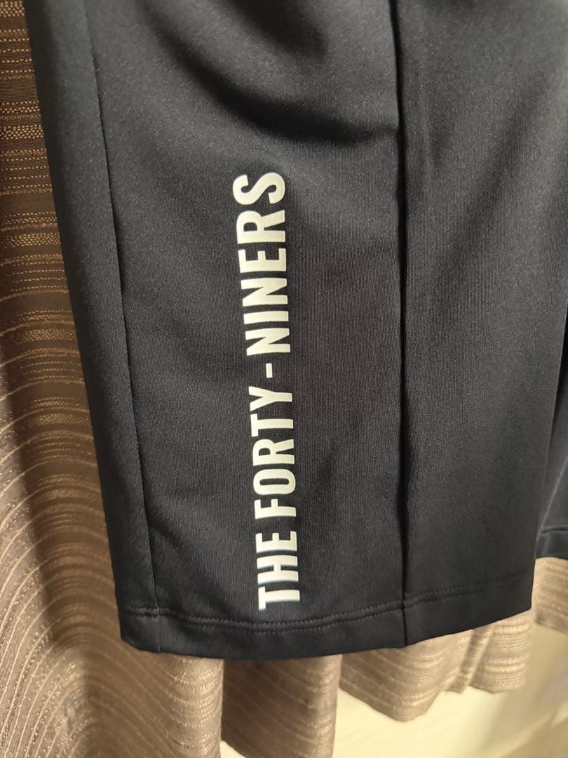 TFW49 SUNRISE 黒ポロシャツ