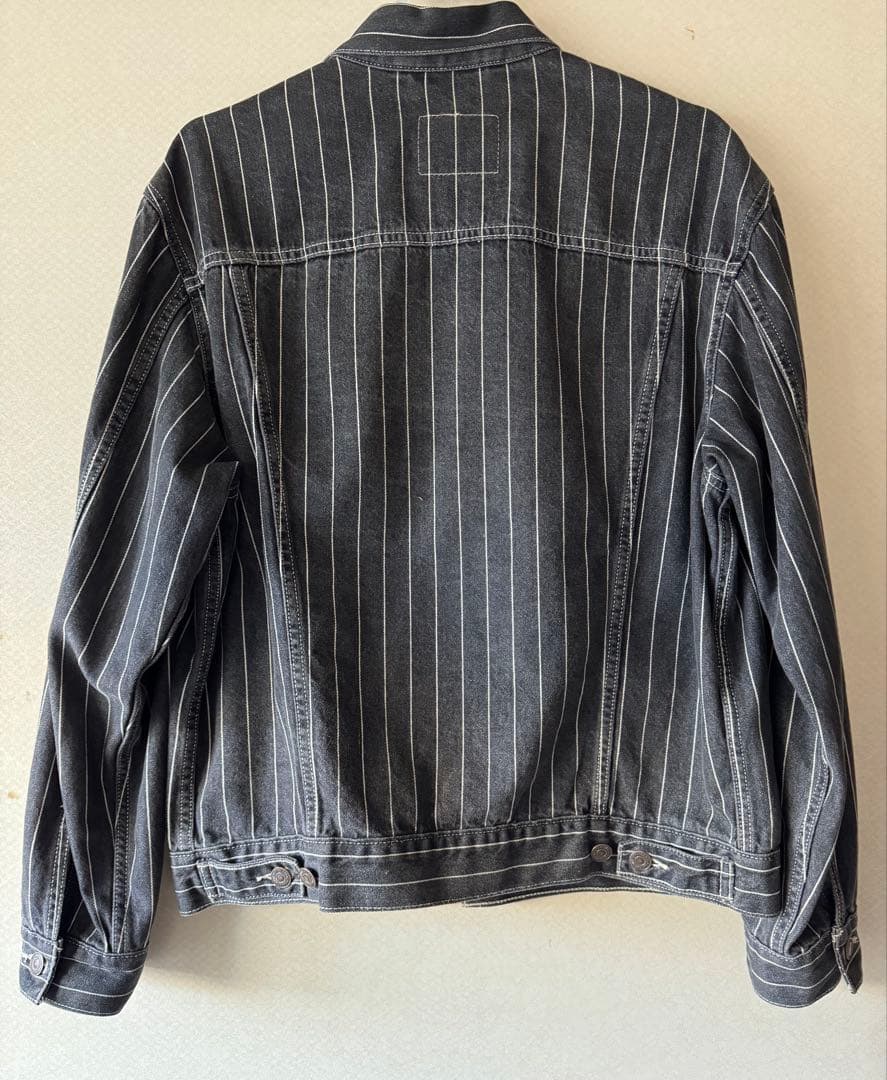 ジャケット・アウター Supreme Levi's pinstripe trucker jacket