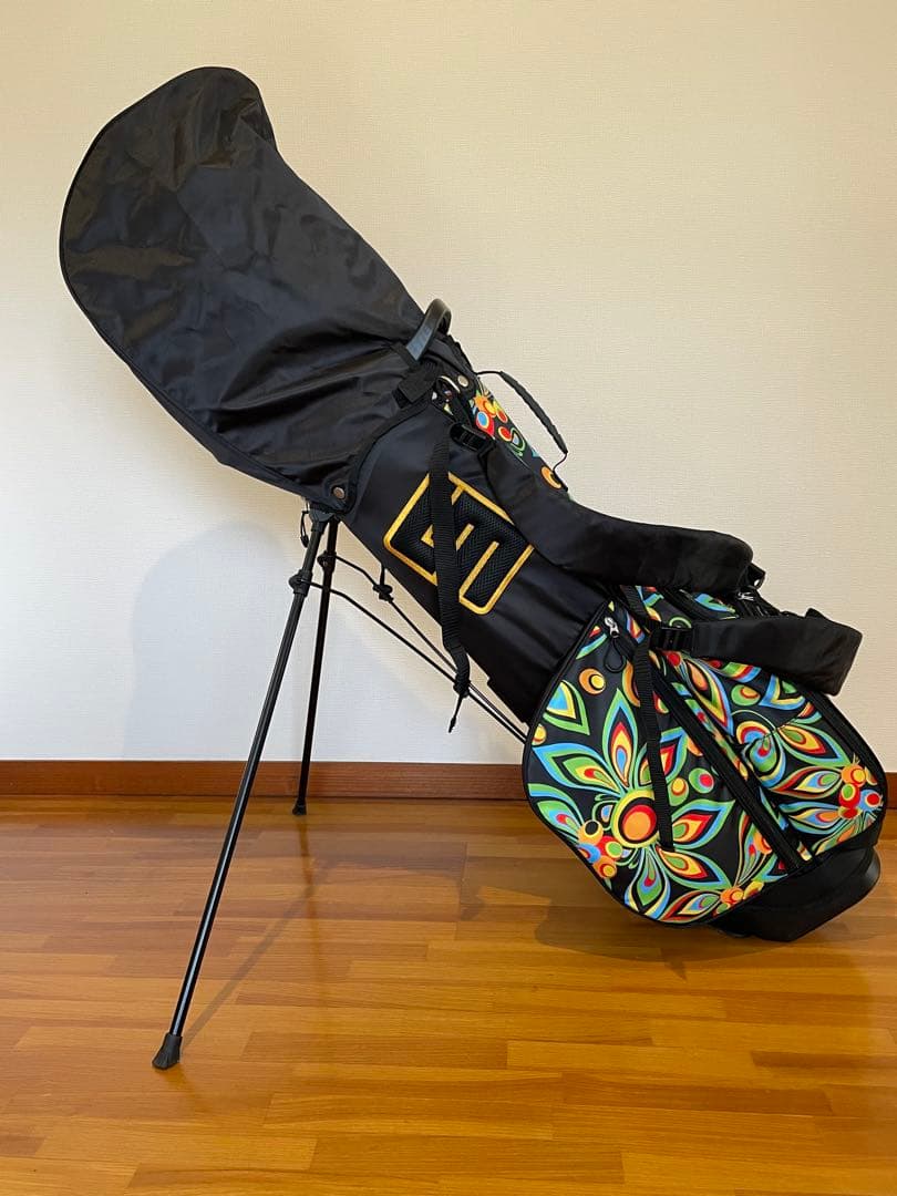 LouD MouTh スタンド式キャディバッグ＆キャップ・ボールポーチ