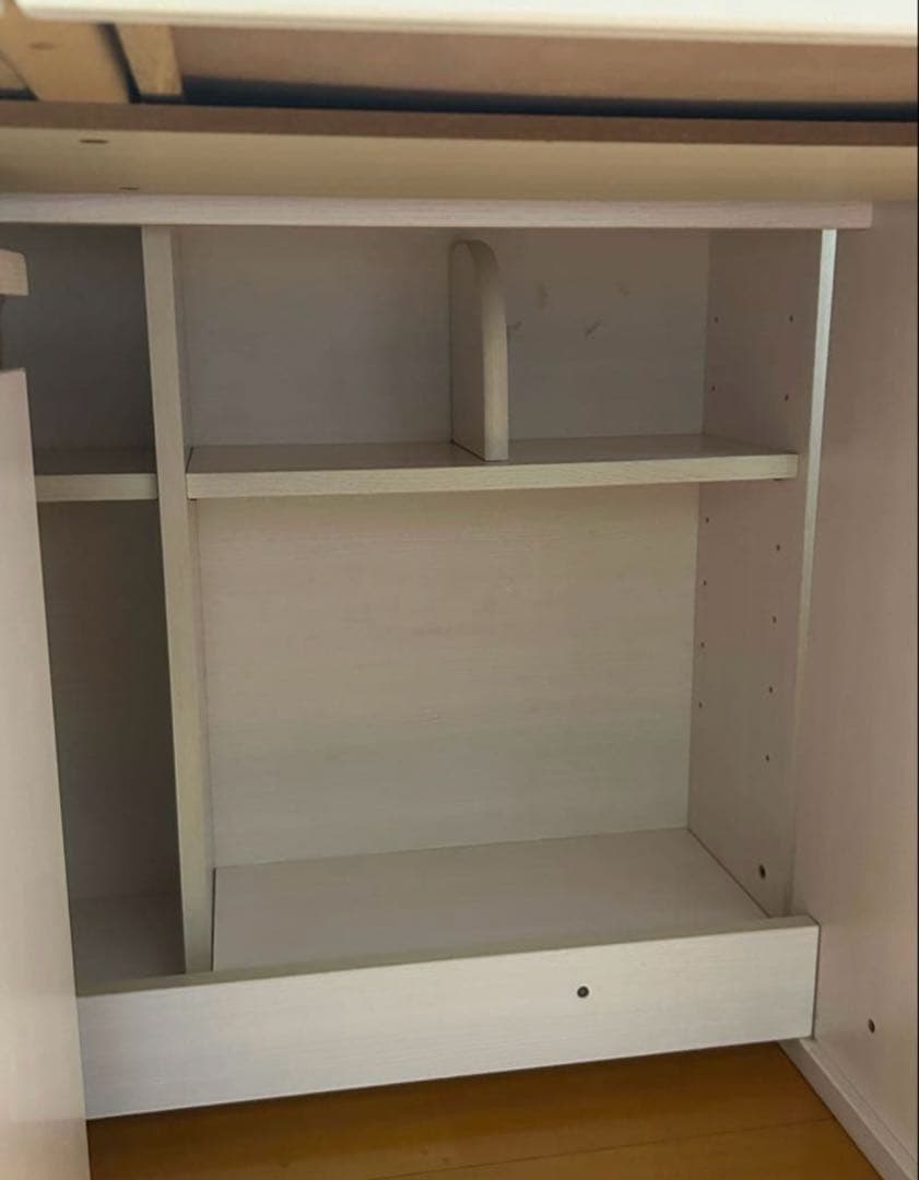 美品★ニトリ 学習机 ホワイト LEDライト付き収納棚② (①③もご確認ください