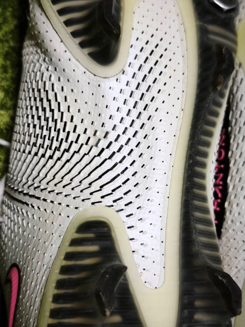 Nike ファントムGT SG PRO ホワイト/ピンク　28.5cm