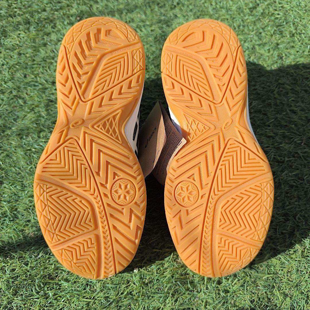 アシックス asics UPCOURT 5 GS 21.5cm