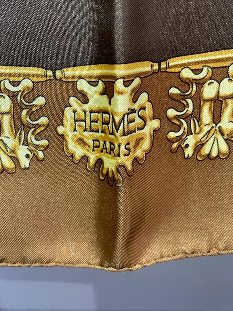 エルメス カレ90 LES CAVALIERS D'OR（黄金の騎士）