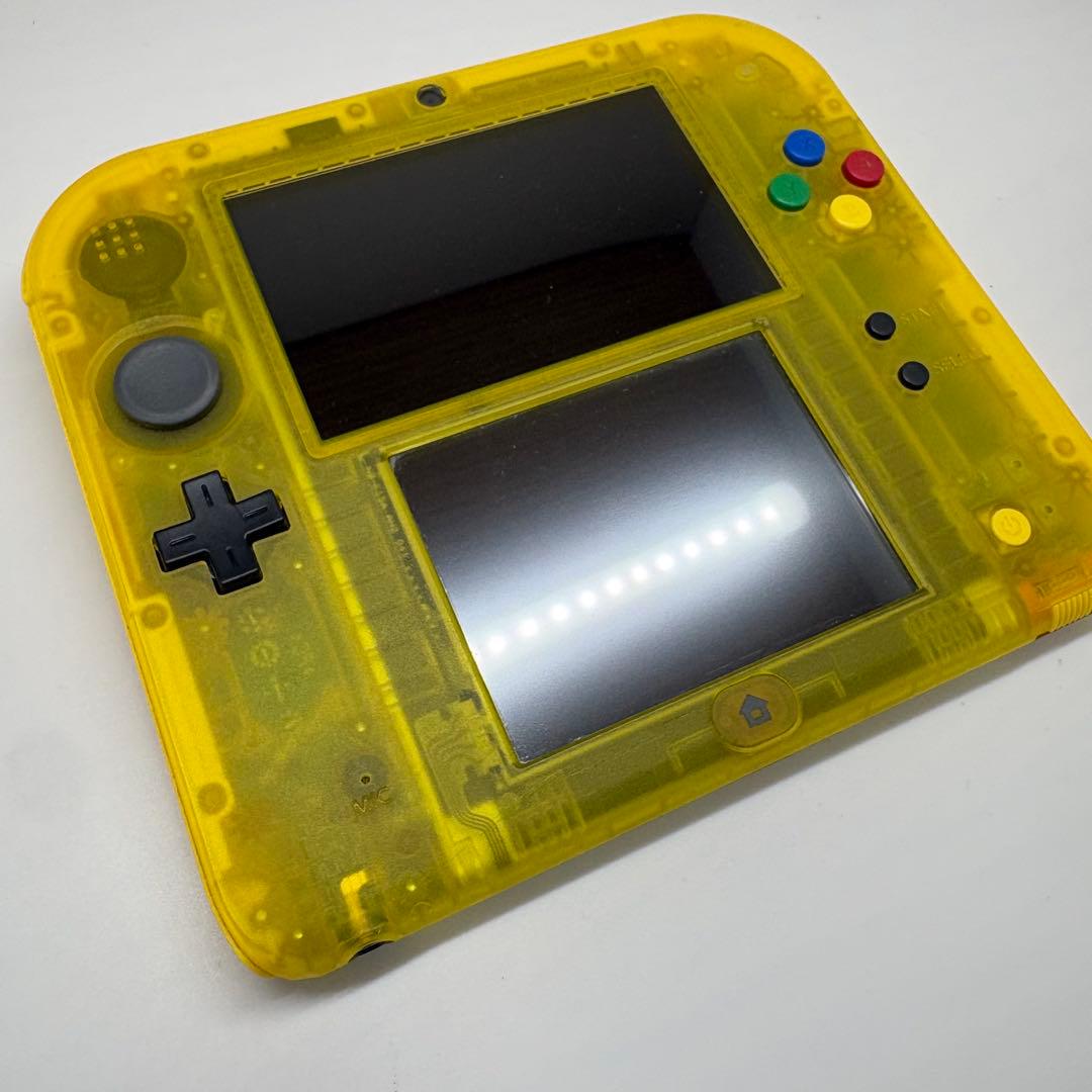 2781【極美品】ニンテンドー2DS ポケットモンスター ピカチュウ