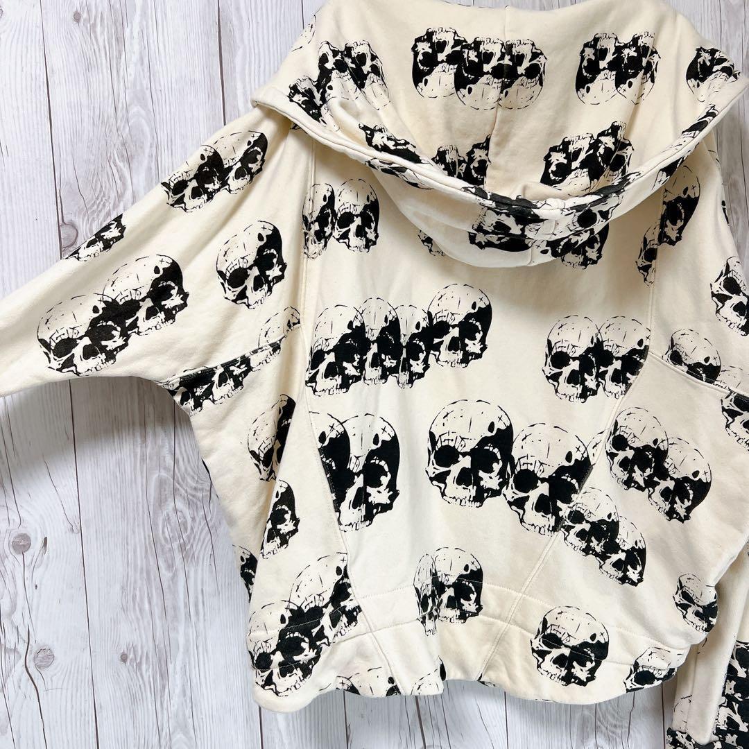 【グラッドニュース】長袖パーカー　ジップアップ　ドクロ　骸骨　F 総柄