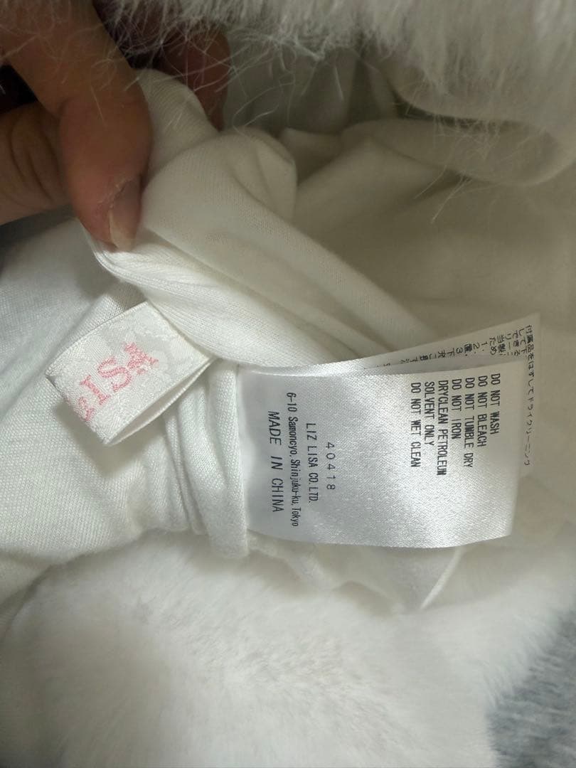 LIZLISA ミルフィーユレースポンチョ　ホワイト