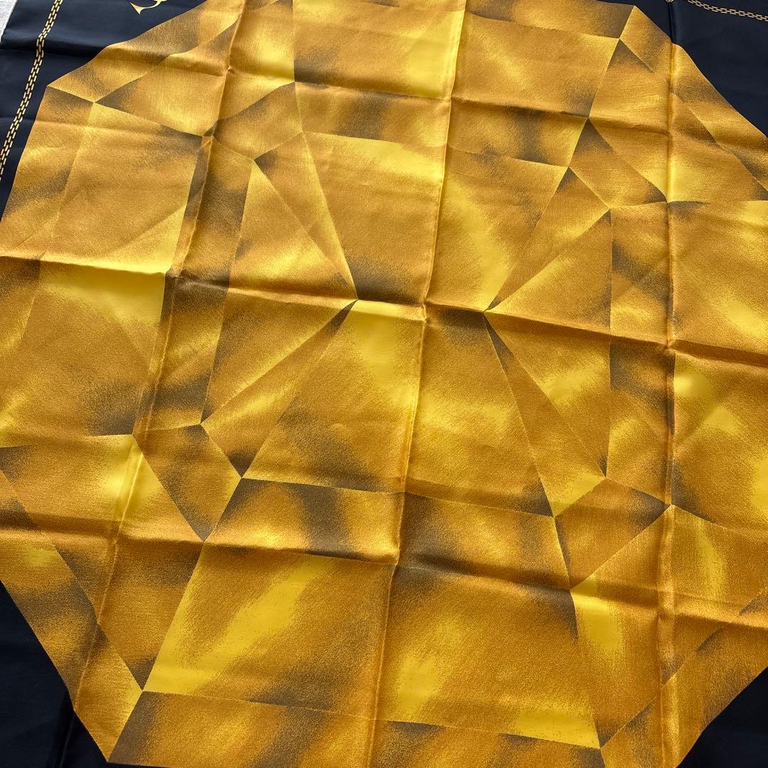 フランス製　must de Cartier シルクスカーフ　カルティエ　ストーン