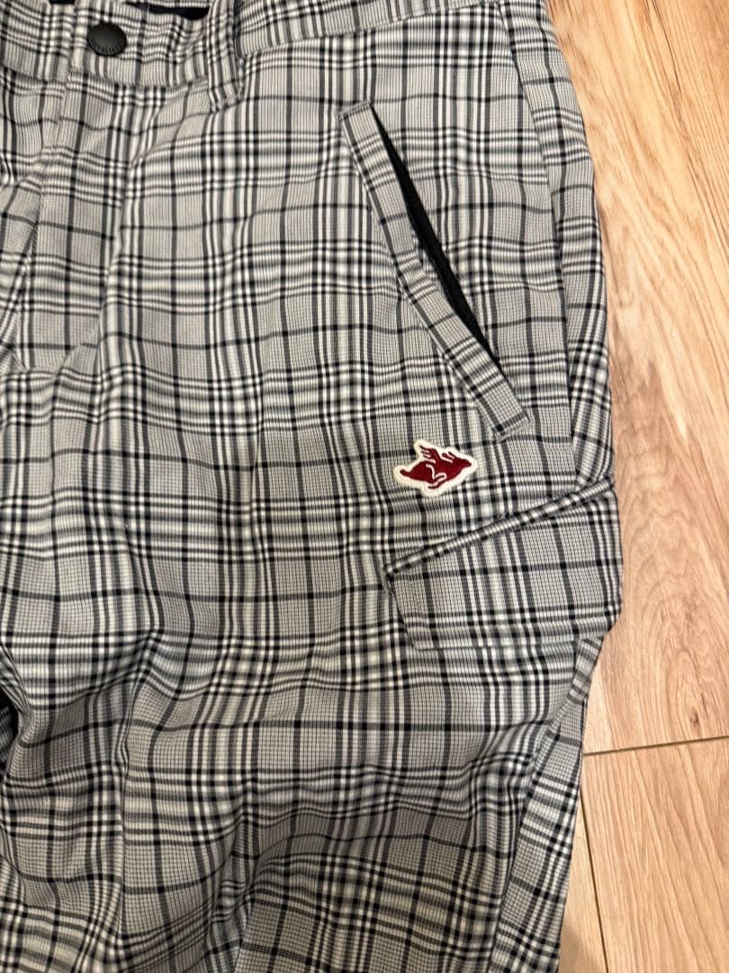 パーリゲイツ　グレー系チェック メンズパンツ　4