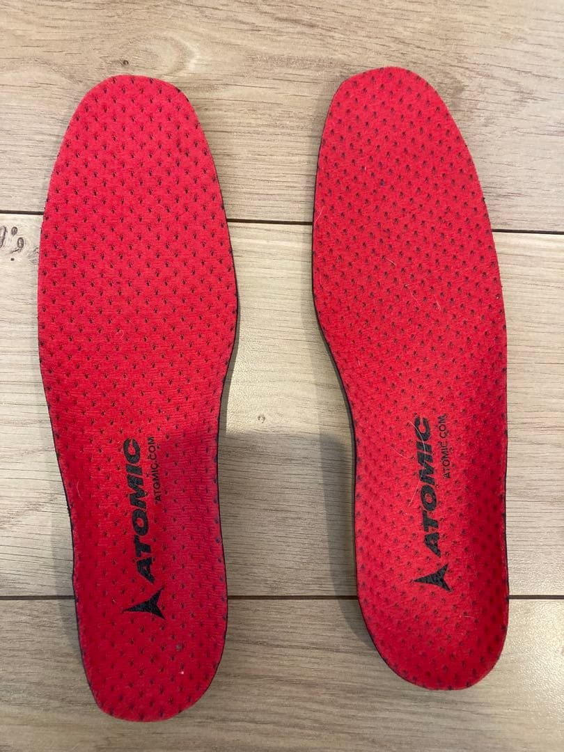 Atomicアトミックスキーブーツ CS130 23.5