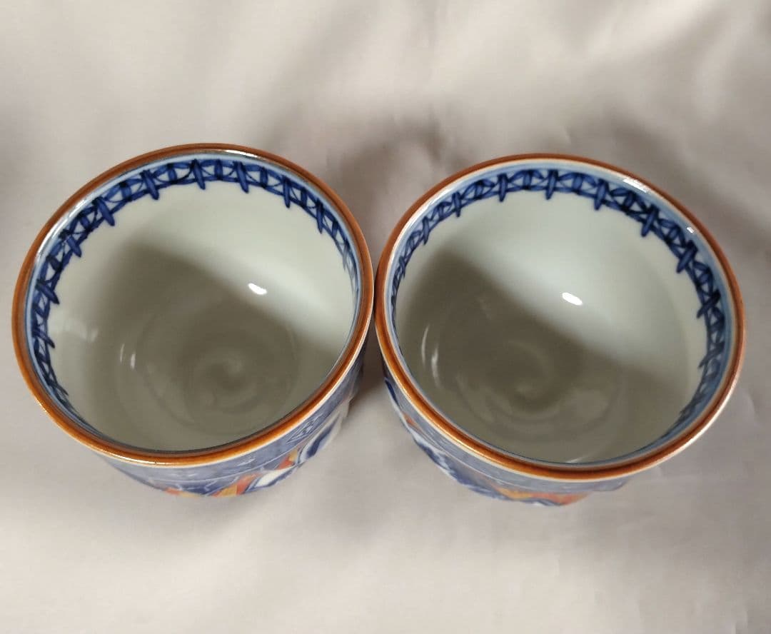 松谷窯　捻祥瑞意赤地金箔　小鉢　2個