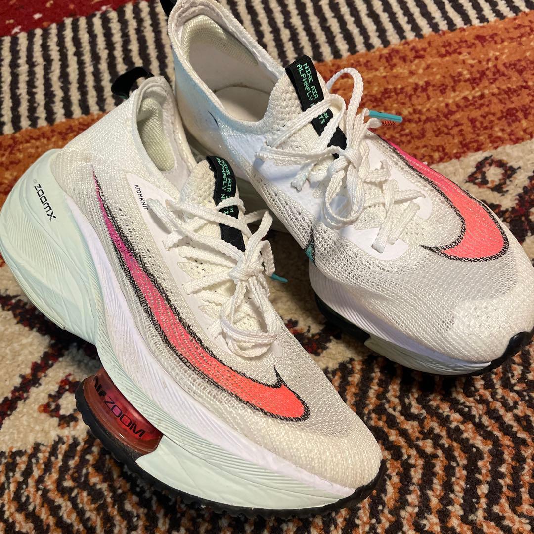 美品 エア ズーム アルファfly Next% 23㌢ レディース