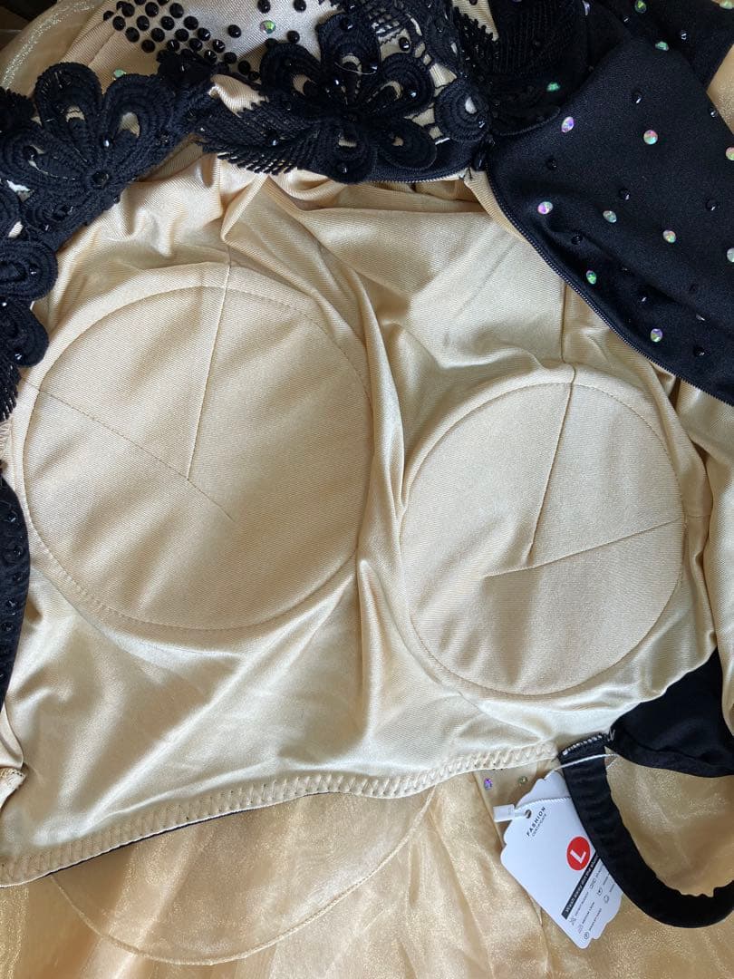 社交ダンス ドレス レッスンウェア　新品　M〜L 黒ベージュ　オフショルダー