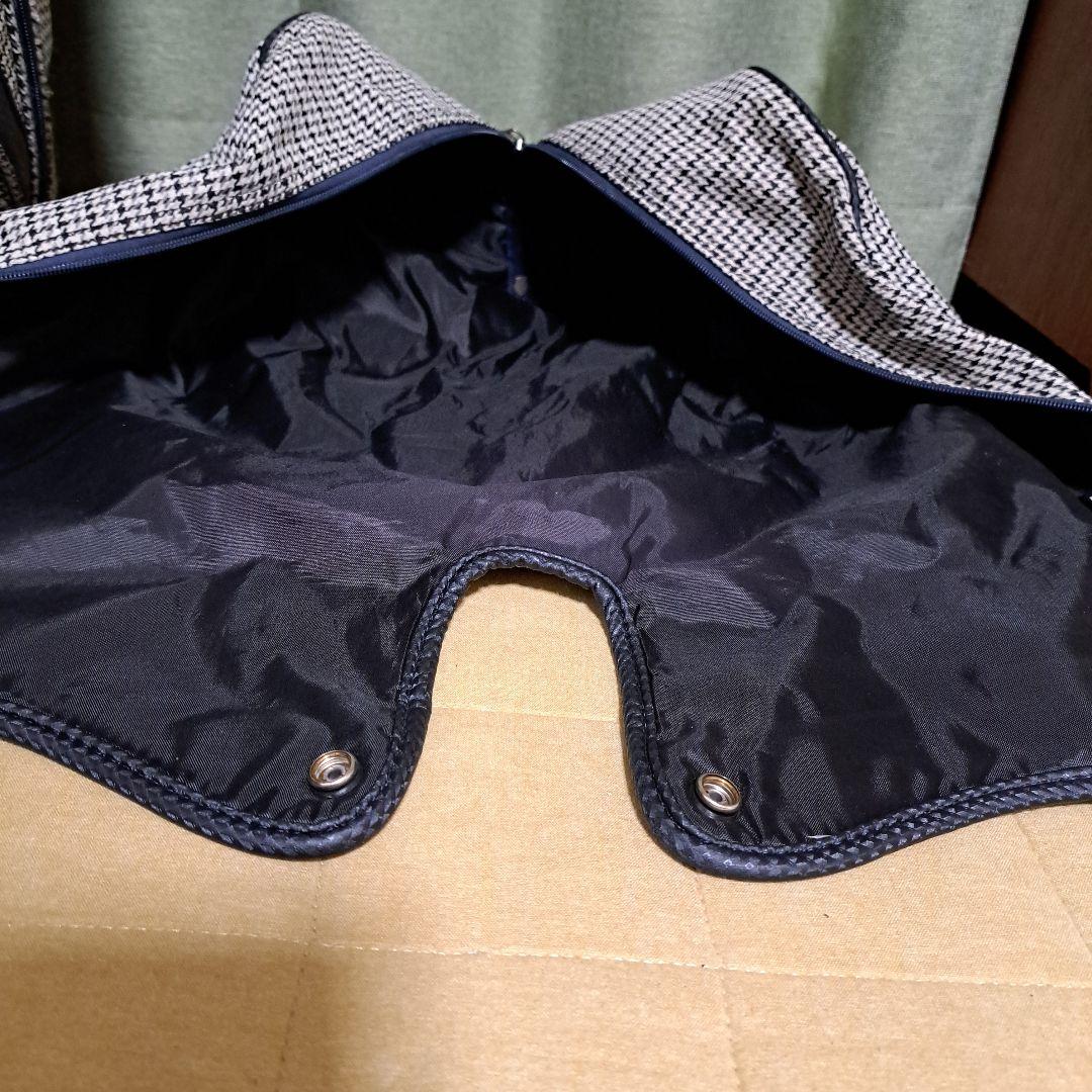 XXIO ゴルフバッグ 千鳥柄。フード付き。9インチ。