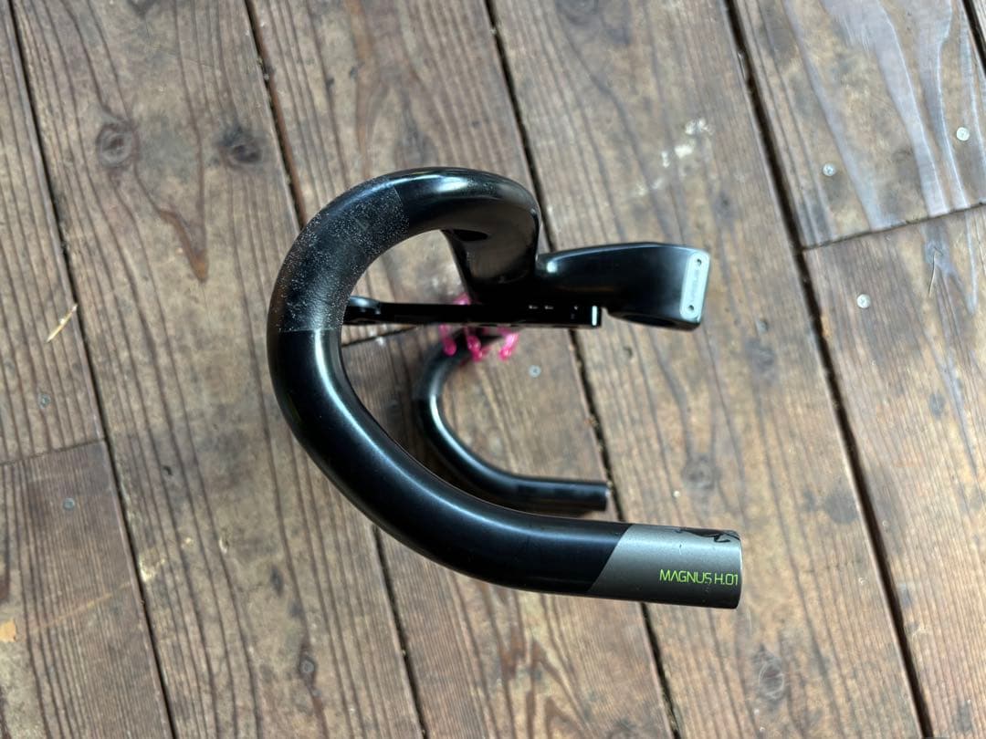 ニ*ェ様 URSUS MAGNUS H01 MH.01 カーボンハンドル ステム