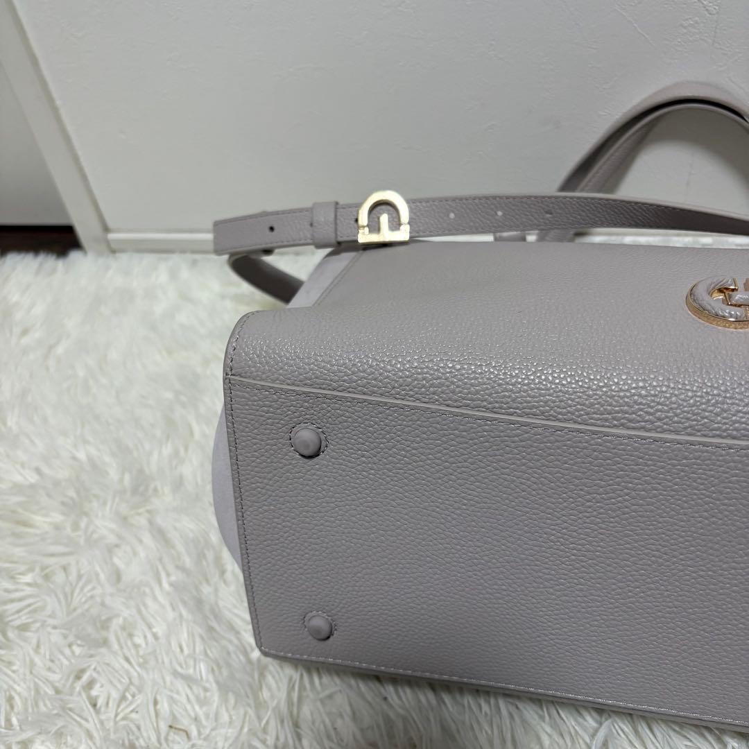 コールハン グランド アンビション サイドシンチ サッチェル ハンドバッグ