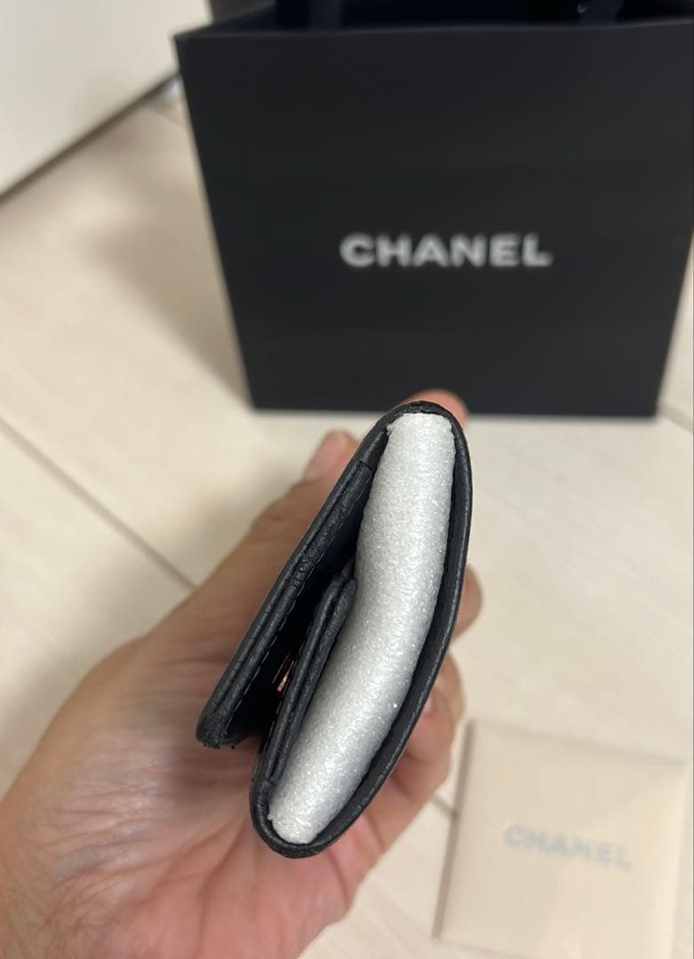 CHANEL キャビアスキン キーケース