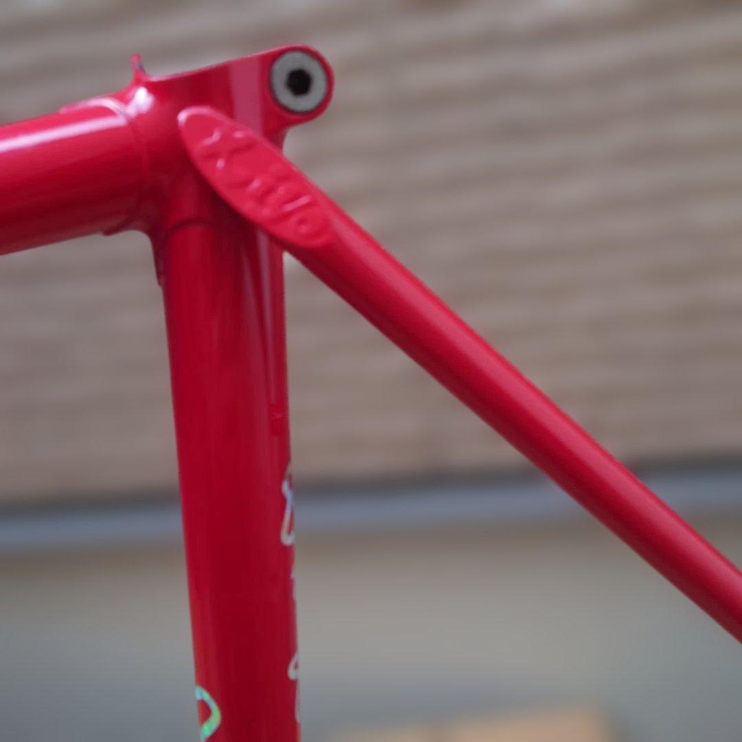 ピスト　フレーム