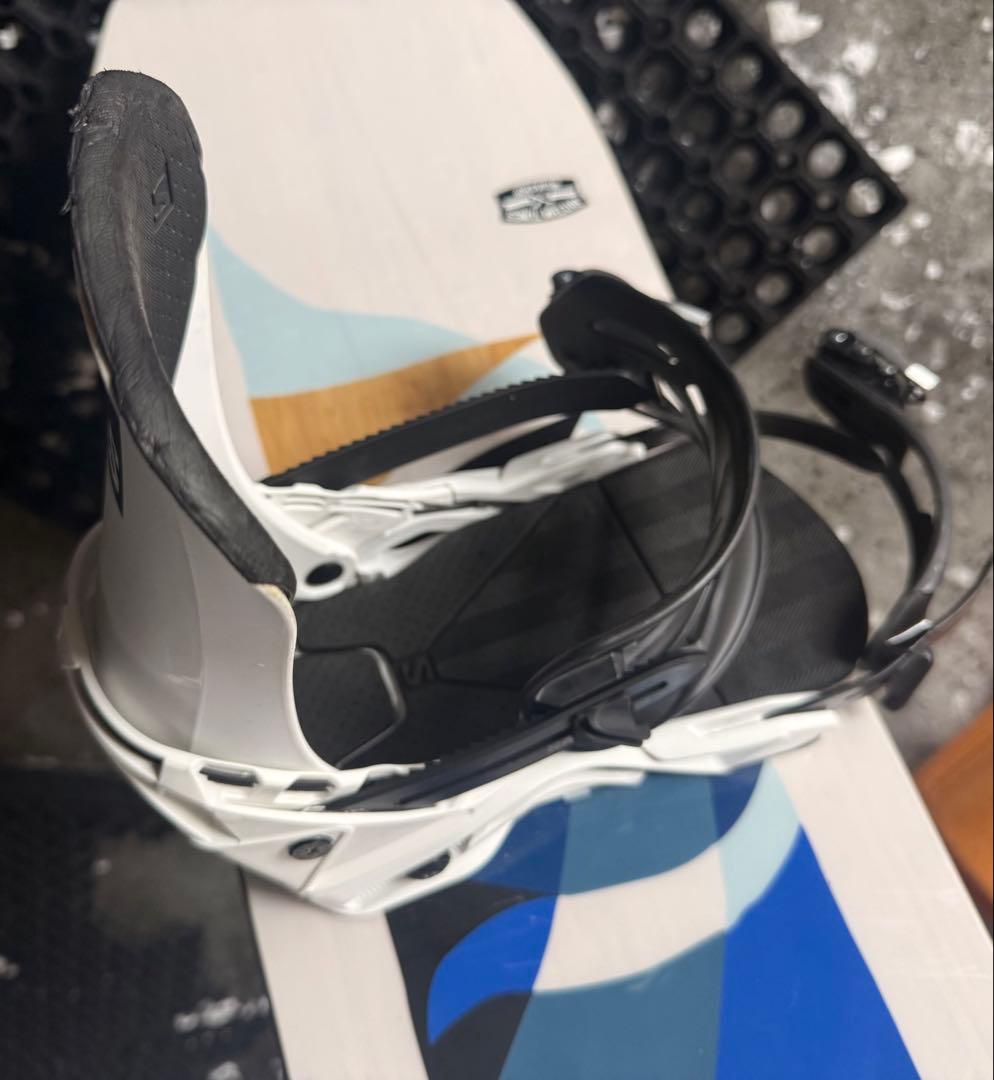 スノーボード Salomon District Binding size M