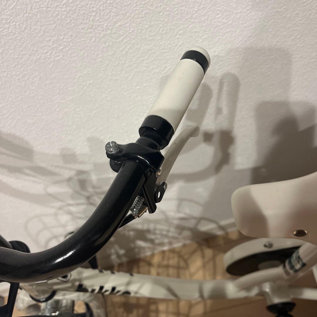 美品　引取り限定　子供用 16インチ　自転車 ホワイト bikke ブリヂストン