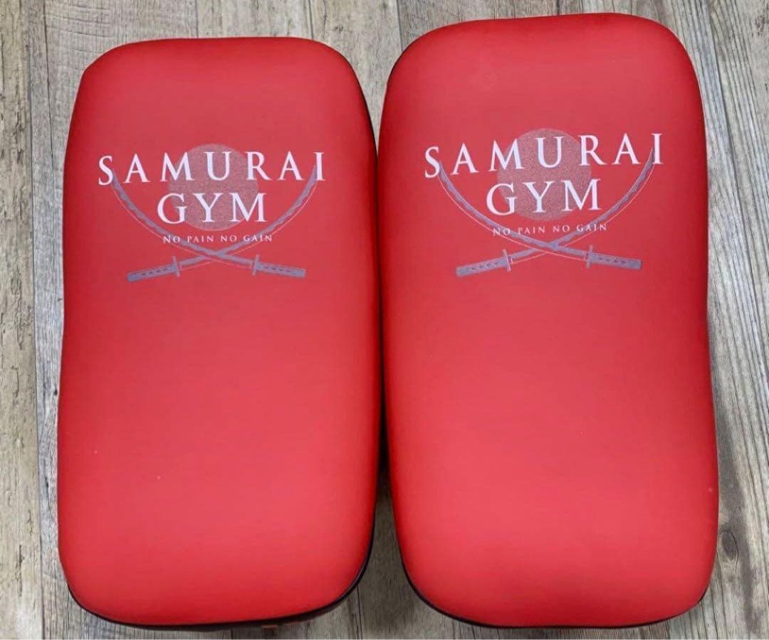 キックミット 新品 レッド/ブラック 本草