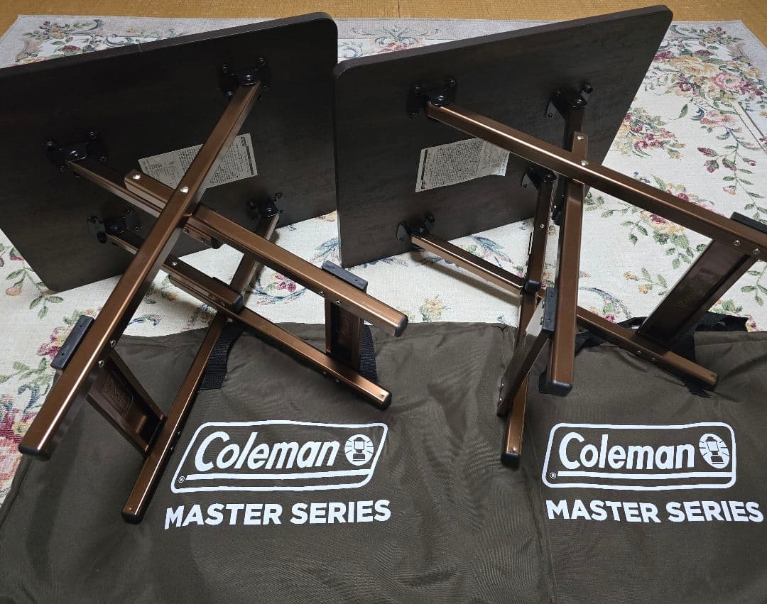 Coleman(コールマン) バタフライ サイドテーブル2個セット特価　極上美品