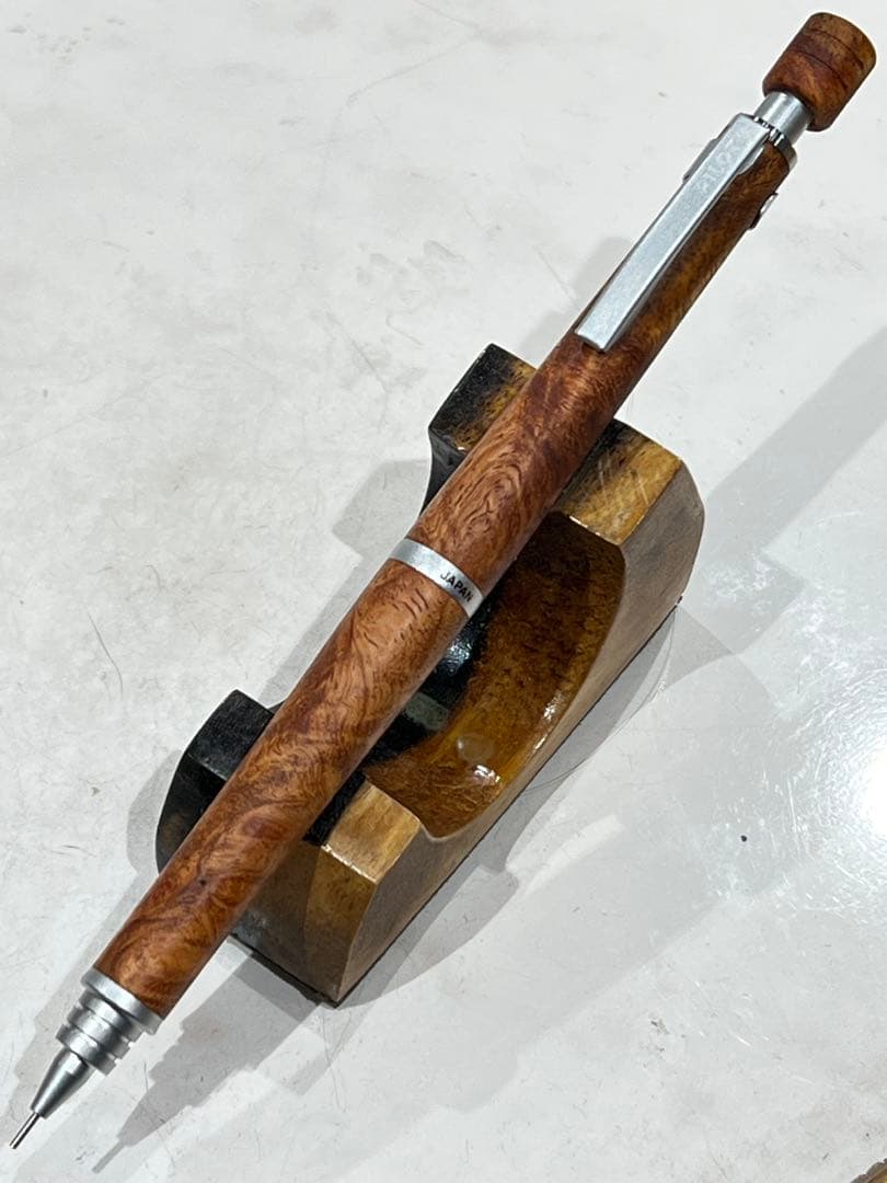 クラゲ　紅白花梨でs20シャーペン0.3mm ノックボタン