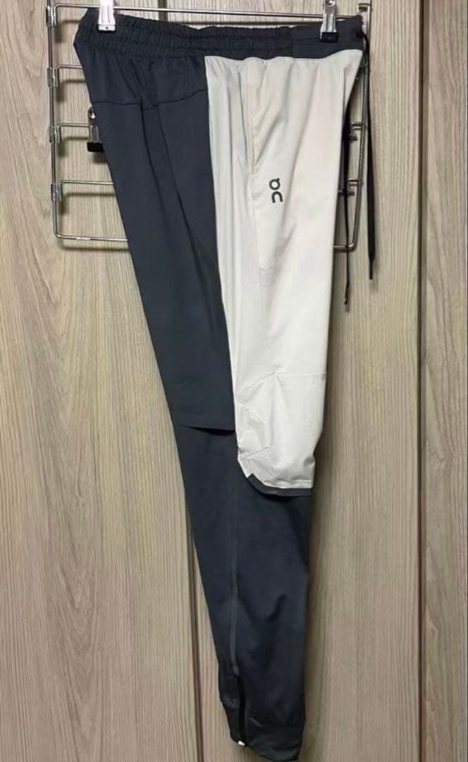 on レディース ランニングパンツ Mサイズ