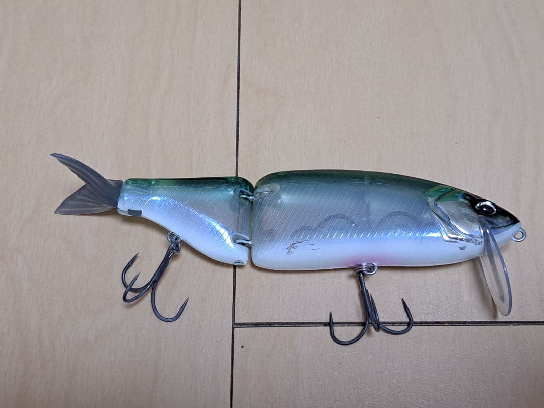 DRT　タイニークラッシュ　Fish！オリカラ ビッグベイト　美品　Vテール付き