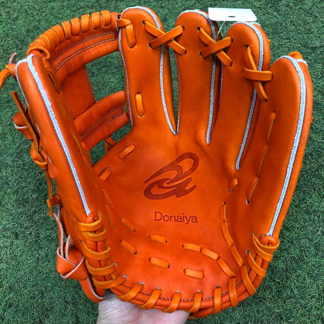 ドナイヤ　軟式グラブ　15周年記念グラブ