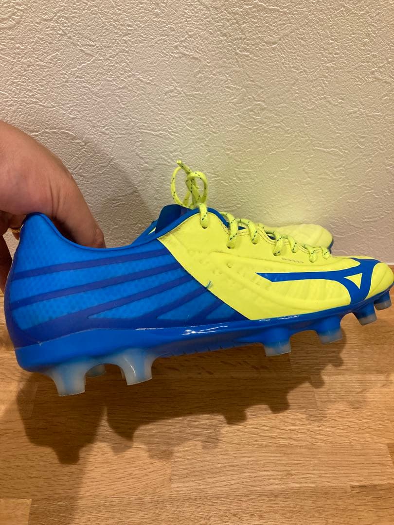 【美品】ミズノレビュラREBULA3Pro 26.0cmサッカースパイク