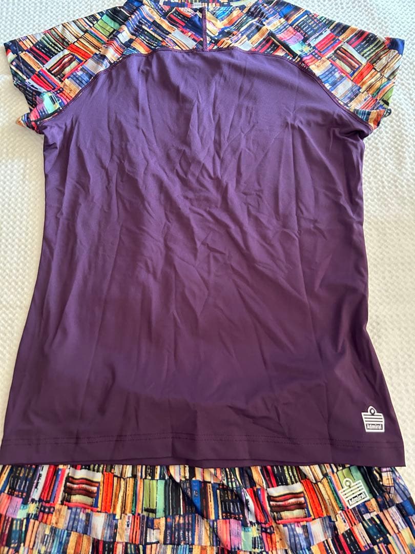 アドミラル　テニスウェア　紫色柄トップス　Lサイズ