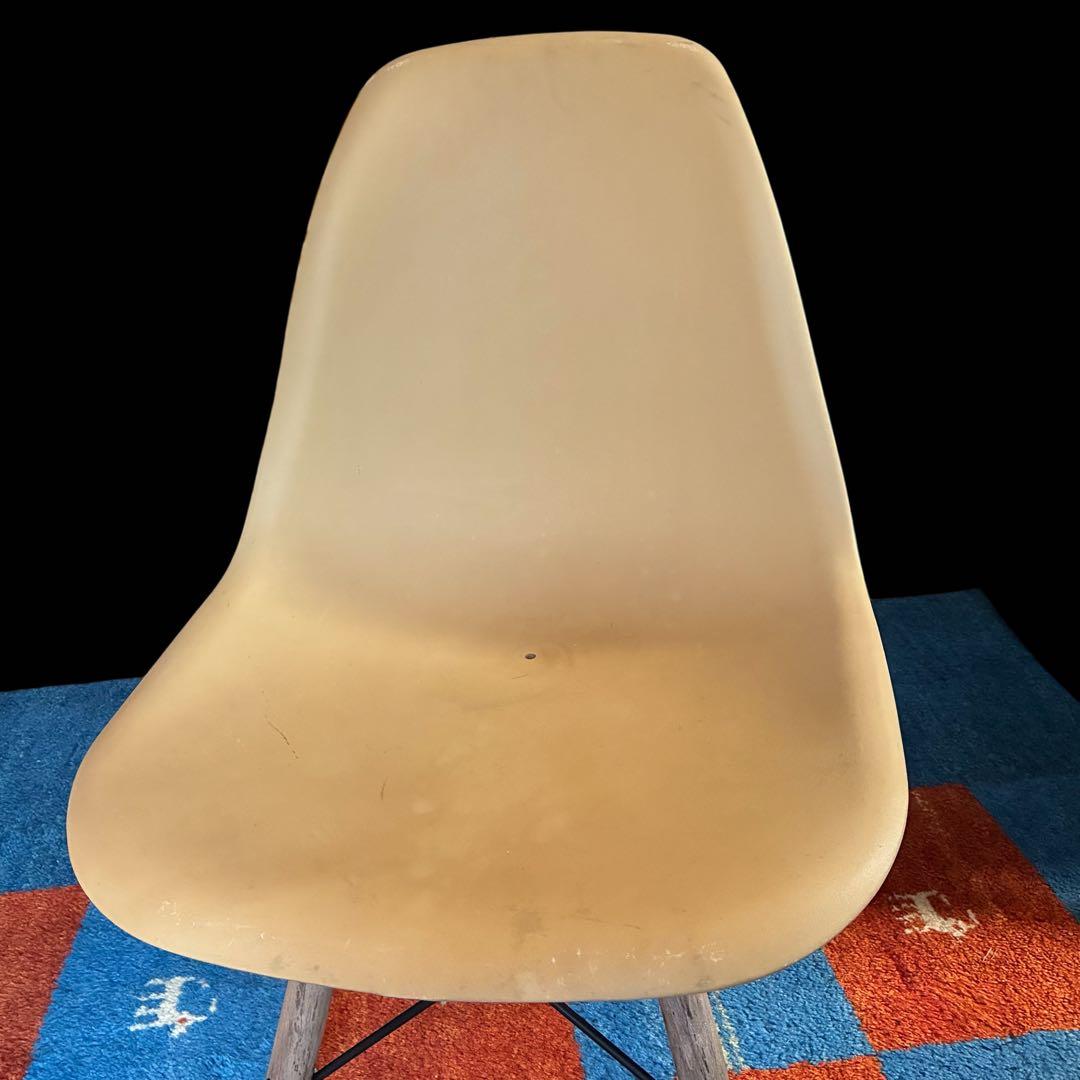 美品 ハーマンミラー イームズ シェル サイド チェア