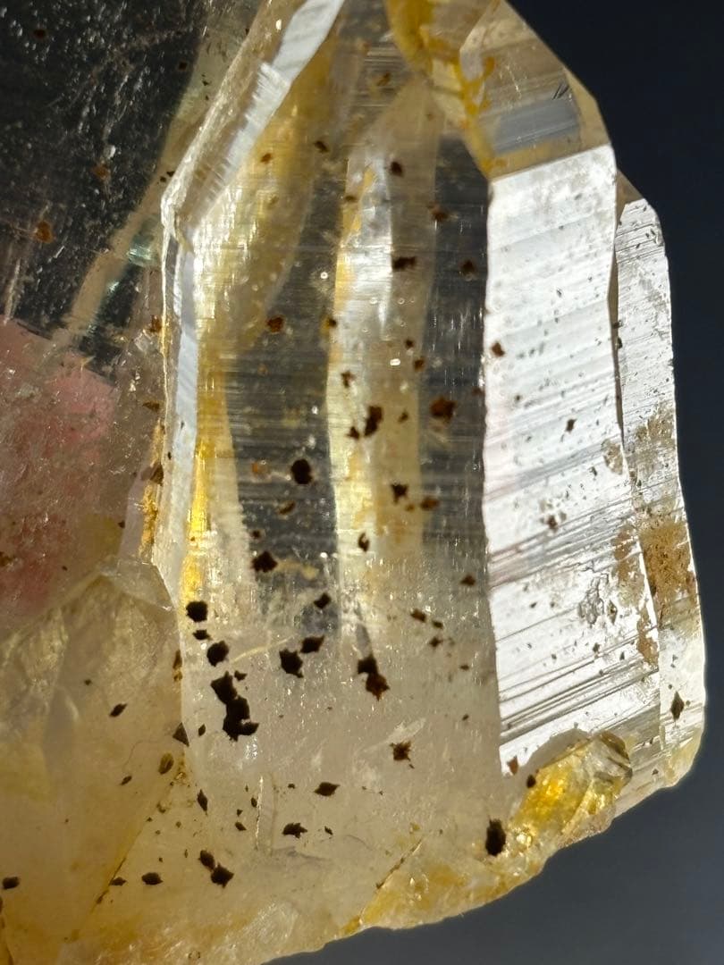 お取置き　ネパール産　ゴールデンヒーラークラスター40g 天然石