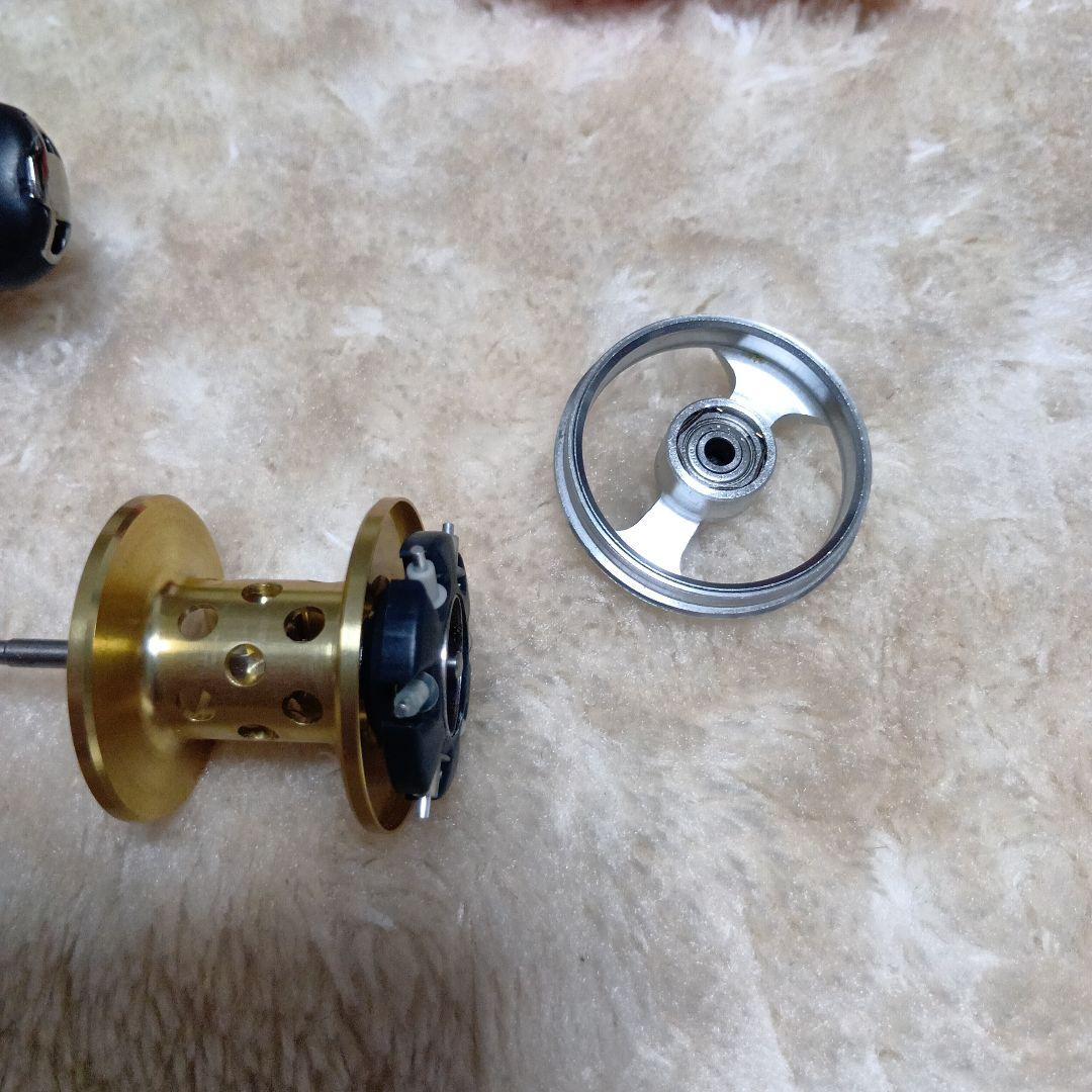 01カルカッタコンクエスト100　ZPIスプール搭載　純正スプール付き