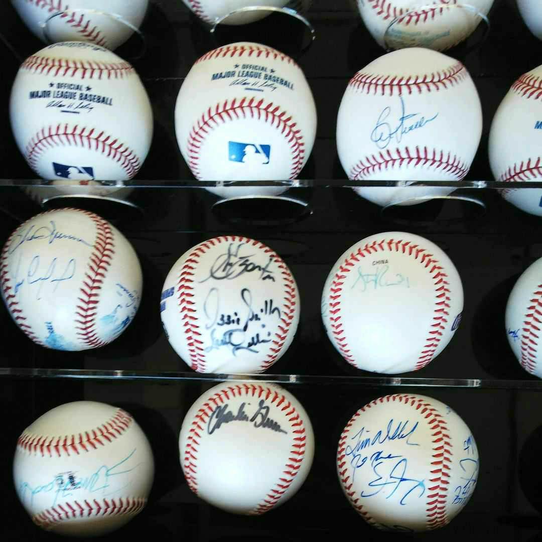 ドジャース中心メジャーリーガー サイン入りMLBボール 30個