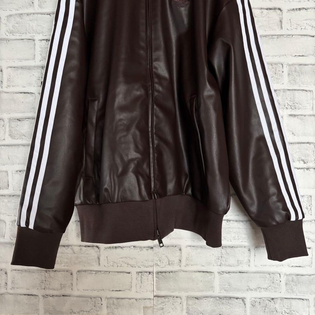 新品L⭐️adidas スリーストライプ プレザー トラックトップ ダークブラウン