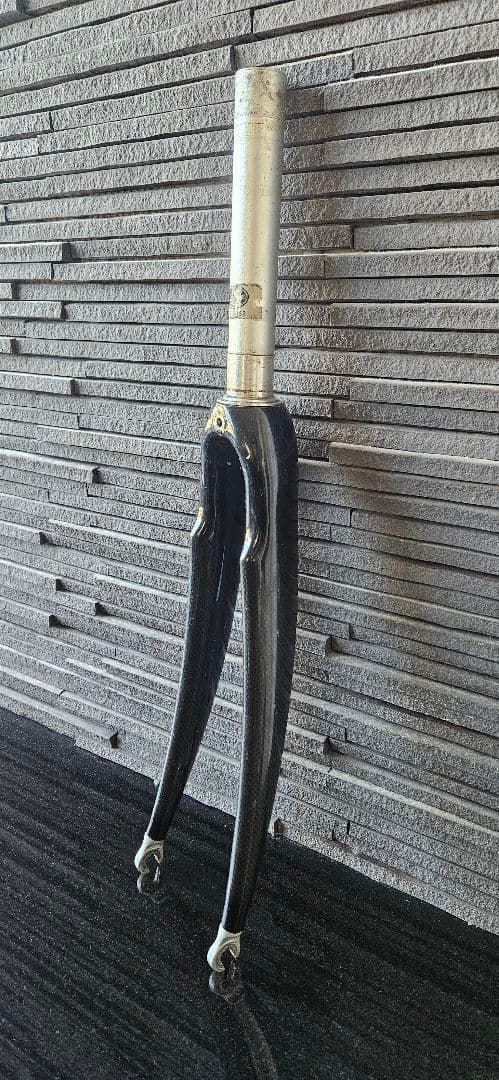 columbus　カーボンフロントフォーク　リムブレーキ　軽量　ロード ピスト