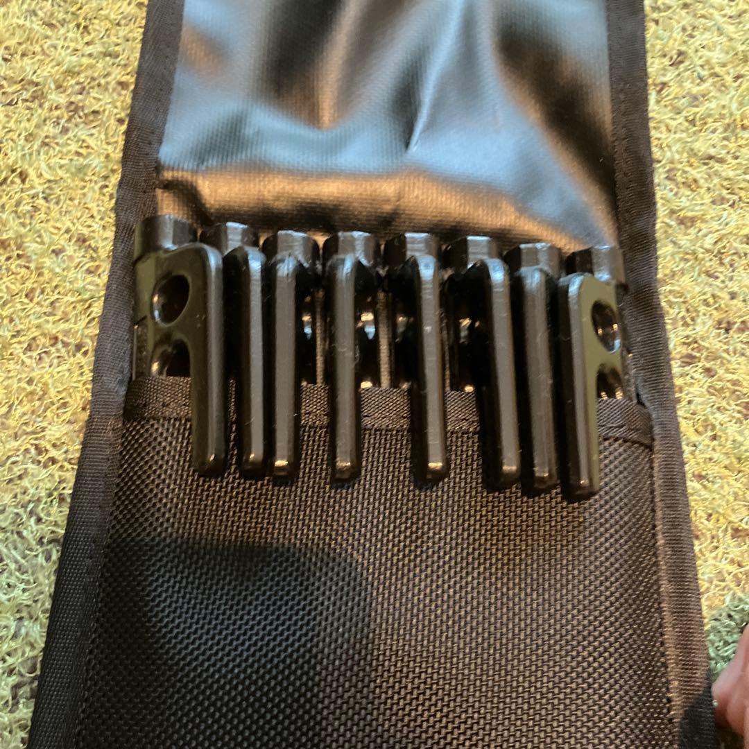 ソリッドステーク50×8 ケース付き