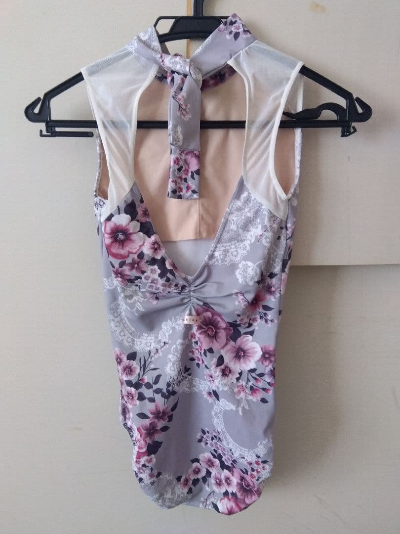 stina スティナ花柄 バレエレオタード