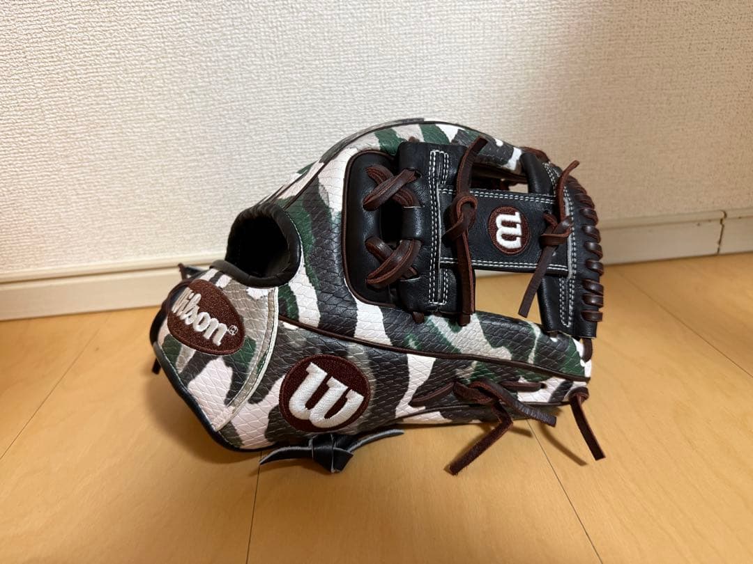 限定カラー　Wilson ワナビーヒーロー　軟式　内野手　86型