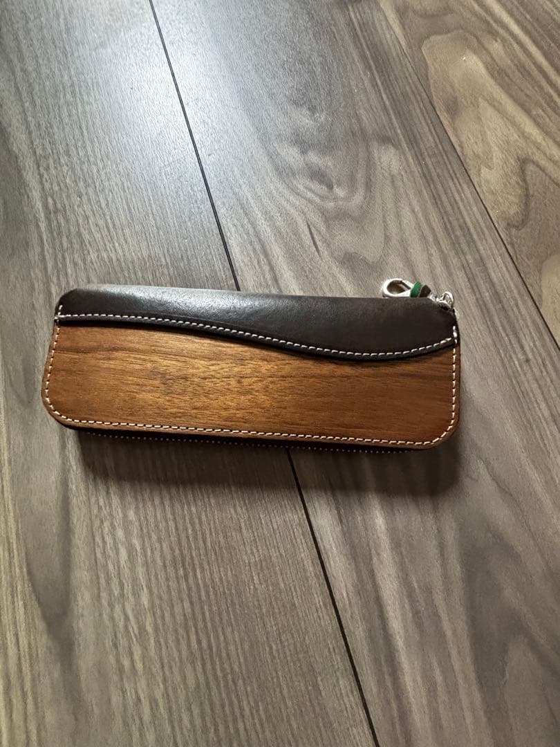 リアルウッドペンケース　チョコ