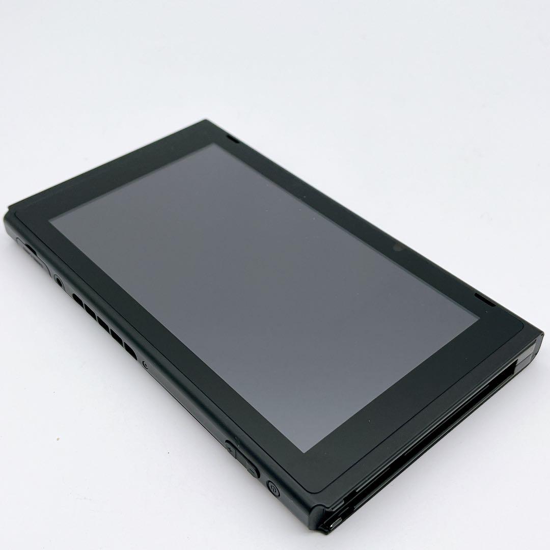 【美品】Nintendo Switch 2024 強化バッテリーモデル 本体のみ