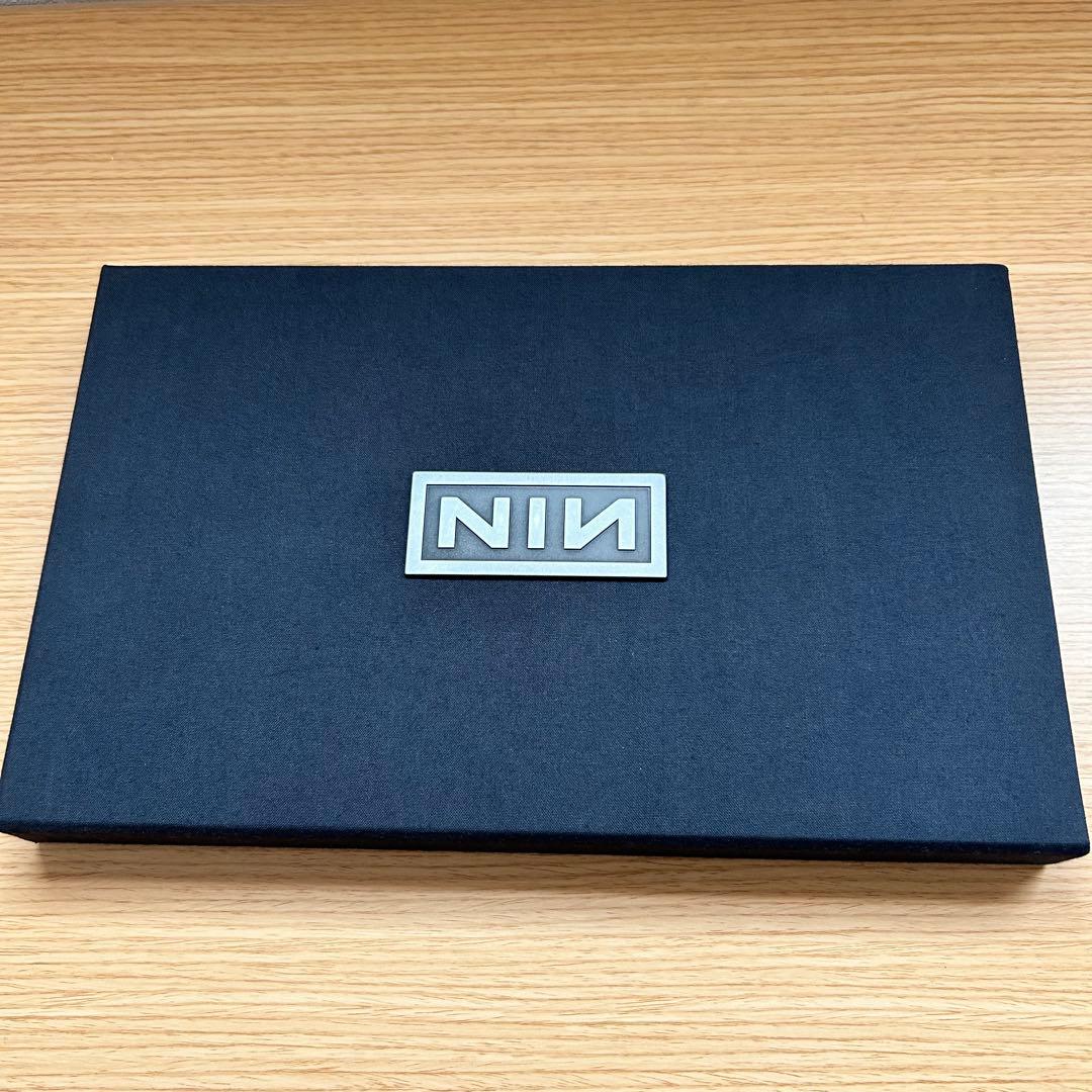 Nine Inch Nails Ghosts I -IV デラックスセット