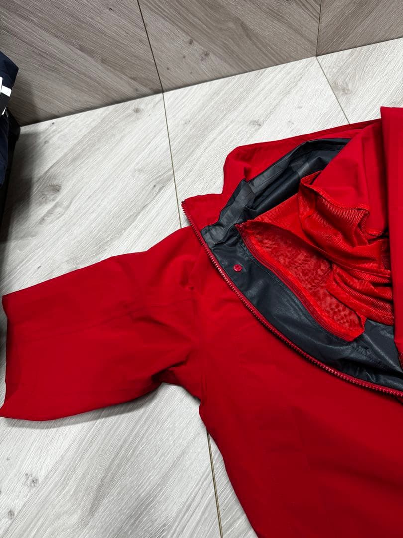 テーラーメイド　レインウェア　セットアップ