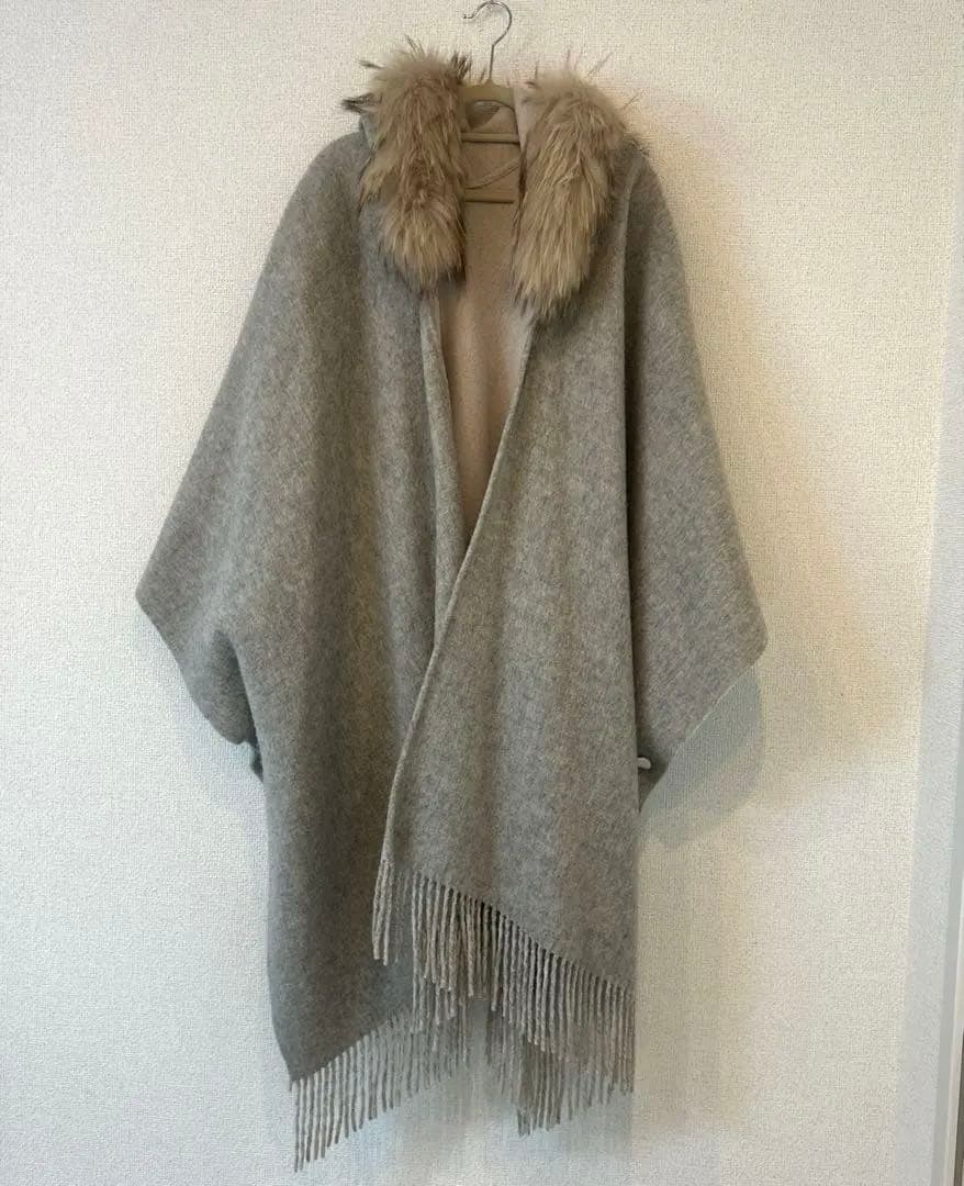 GRACE CONTINENTAL リバーシブル ケープ