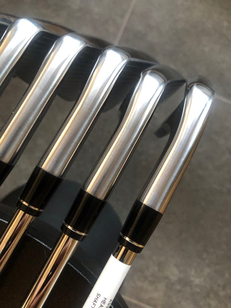 ●極上美品　ラウンド未使用●キャロウェイ Xフォージド スター モーダス105