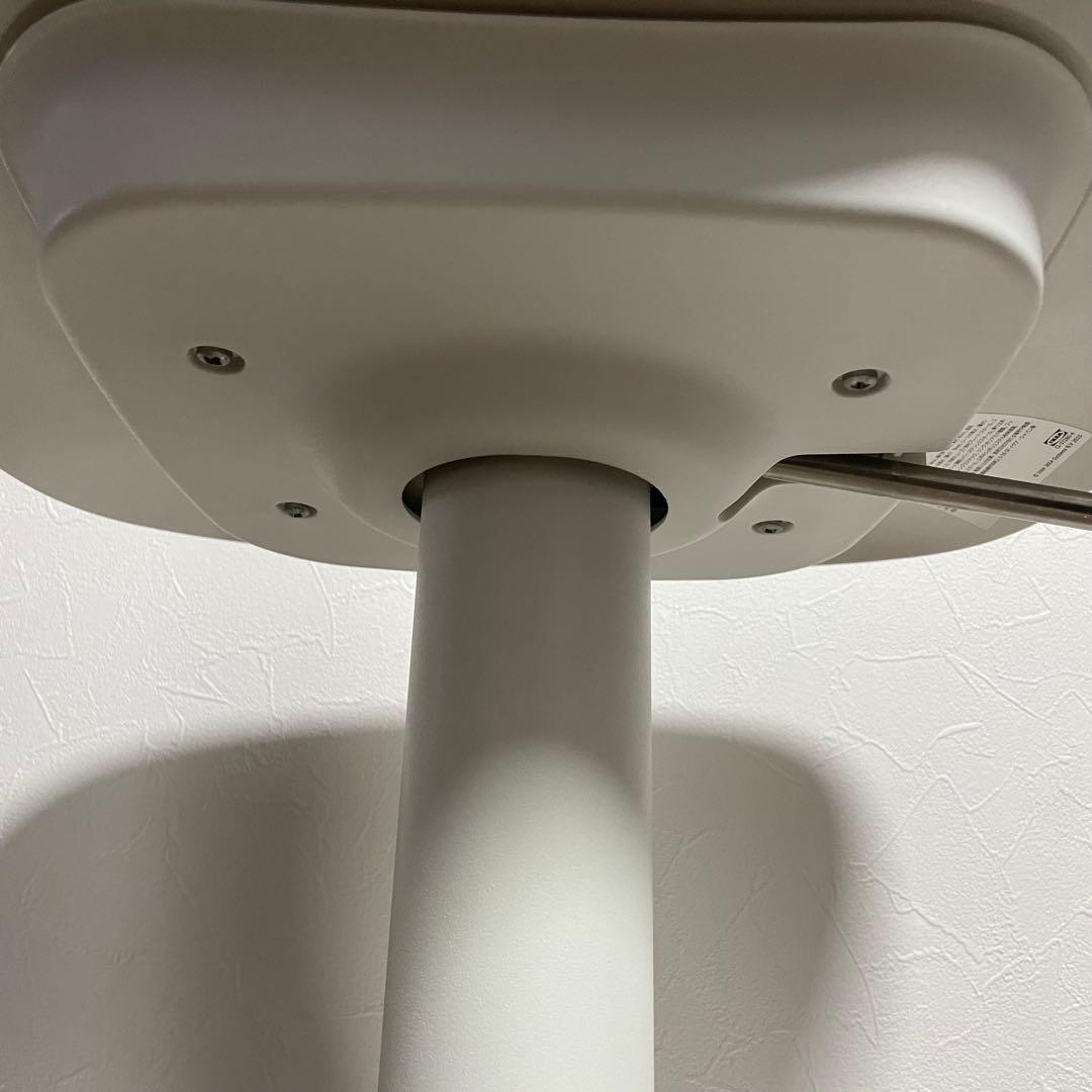 極美品　イケア　JANINGE ヤニンゲ バースツール　カウンターチェア 昇降