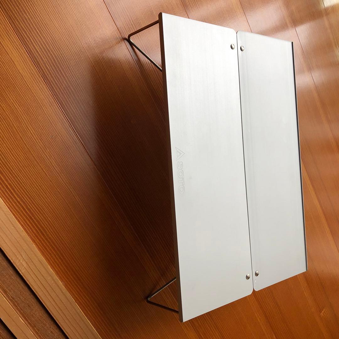 折りたたみ式テーブル￼2個➕おまけ付き