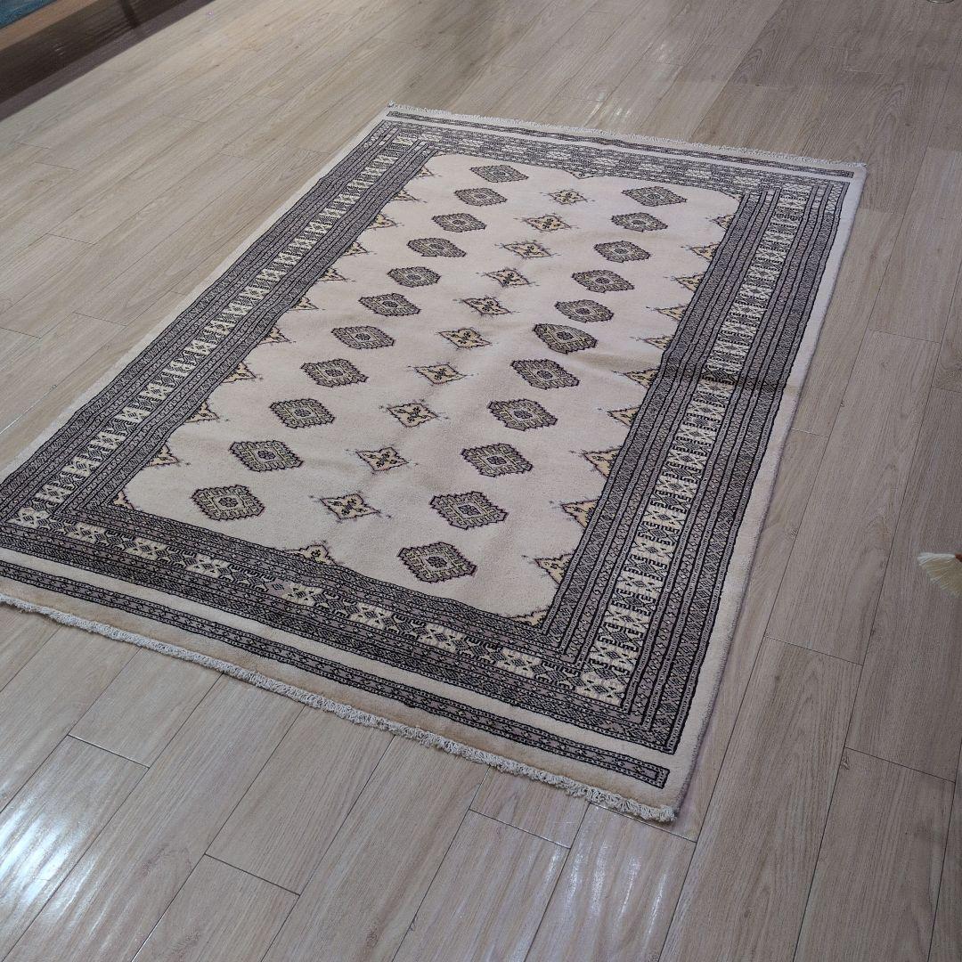 137x197cmパキスタン手織りじゅうたん(179)ギャッベ・ウール