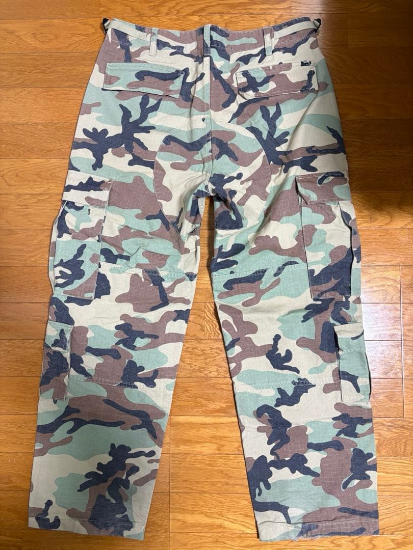 stussy カモフラージュ　カーゴパンツ